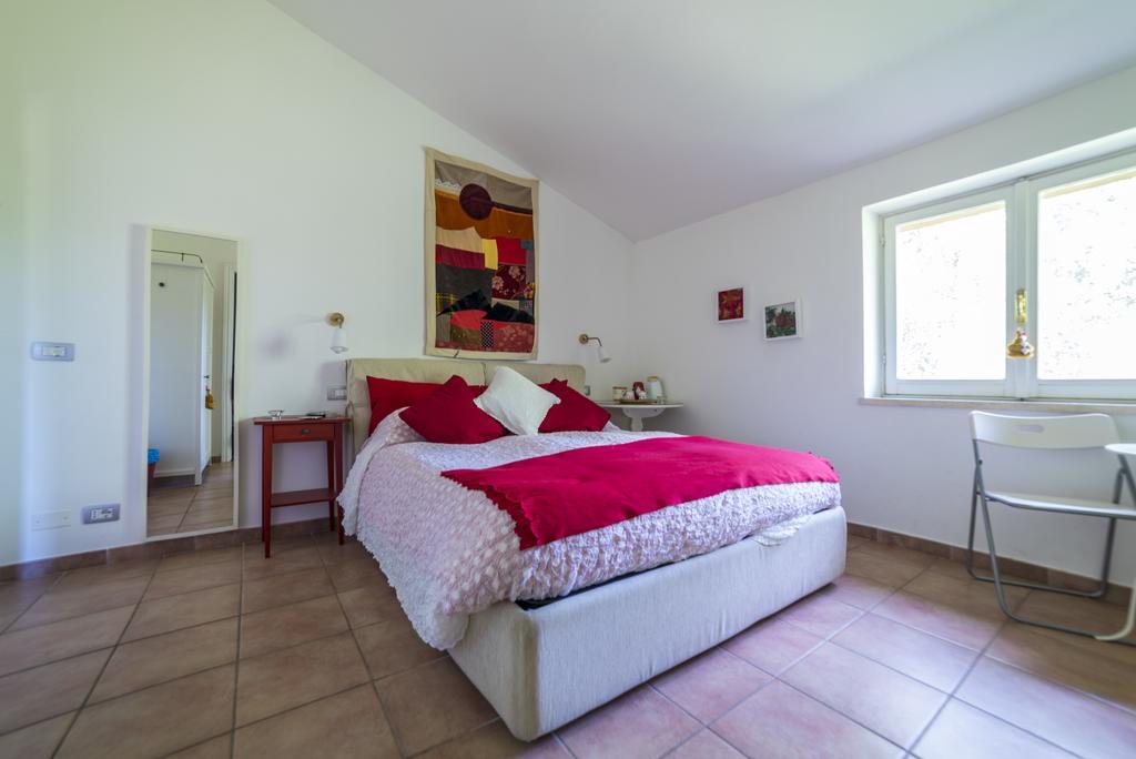 B&B Acque Lucenti Sacrofano Habitación foto